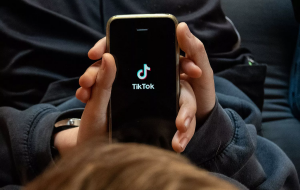 Чому Tik-Tok заблокували в США та які це матиме наслідки?