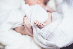 В Україні смертність у 2024 році значно перевищила народжуваність: деталі статистики