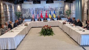 Кремль вимагає нейтралітету України та відмову від Криму — позиція РФ у Стамбулі