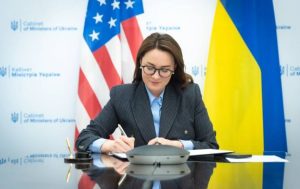 Україна підписала економічну угоду з США про надра