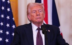 Трамп провів переговори з Путіним і Зеленським: закликав до миру