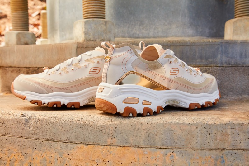 Женские кроссовки Skechers