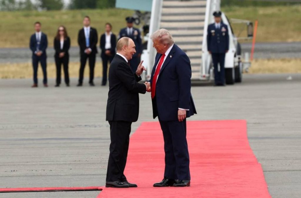 Головні деталі переговорів Трампа і Путіна на Алясці, що там відбувалось