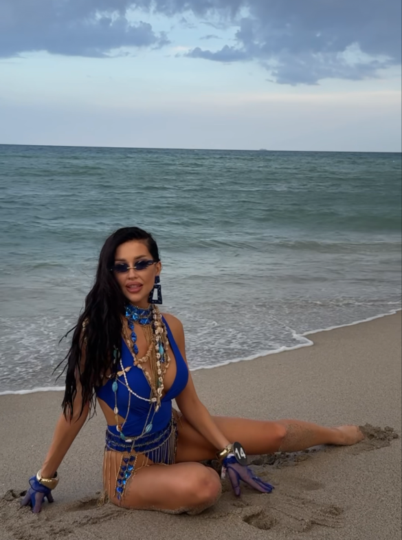 Українка з Дрогобича здобула головну корону «Ms World America 2025»