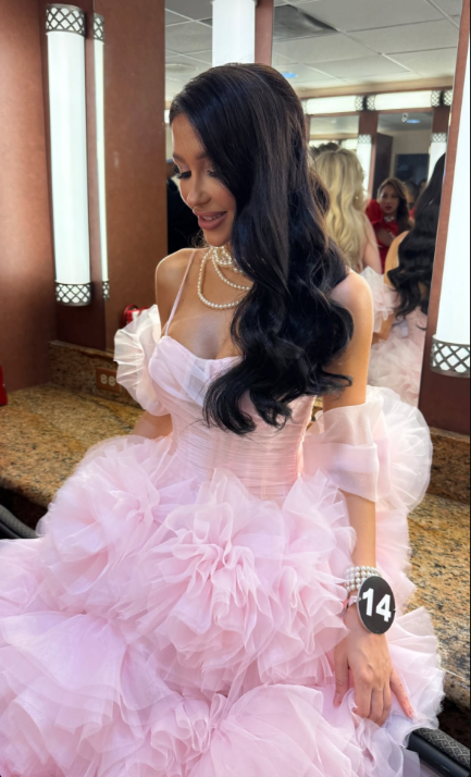 Українка з Дрогобича здобула головну корону «Ms World America 2025»