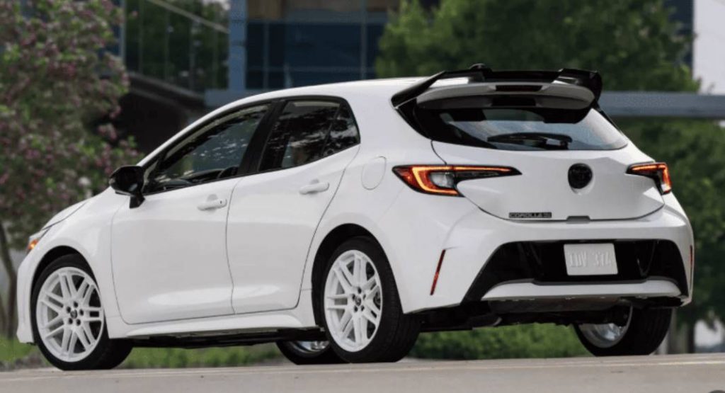 Toyota представила оновлений Corolla Hatchback 2026 з ретро-версією FX Edition