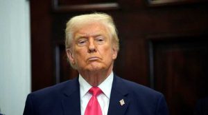 Дізнайтеся, як Трамп пов’язав підтримку України з Ормузом і санкціями проти РФ. Факти з саміту G7, позиції союзників і наслідки для Києва — читайте всі деталі зараз.