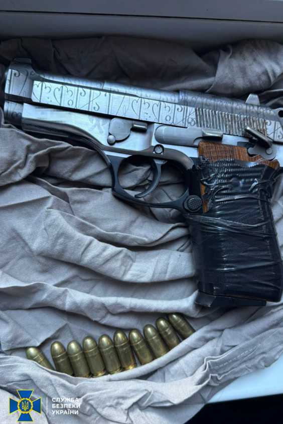 В Україні та Молдові затримали мережу, яка готувала вбивства на замовлення РФ