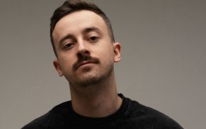 ШУГАР виступить в Одесі 28 серпня 2026 року в ITAKA. Початок о 19:00. Дізнайтеся програму концерту, адресу та де купити квитки від 690 грн.