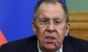 Дізнайтеся, за яких умов Кремль обіцяє припинити війну проти України, що заявив Сергій Лавров і які вимоги Путіна залишаються чинними. Читайте деталі без припущень.