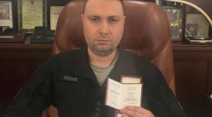 Дізнайтеся, чому Буданов відмовився від польського ордена після рішення Навроцького щодо Зеленського. Деталі заяви та реакції — читайте зараз