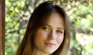 Анна Кошмал показала рідкісне фото чоловіка та сімейний відпочинок із дітьми на День батька. Дізнайтеся, як акторка провела вікенд із родиною та що показала на фото.