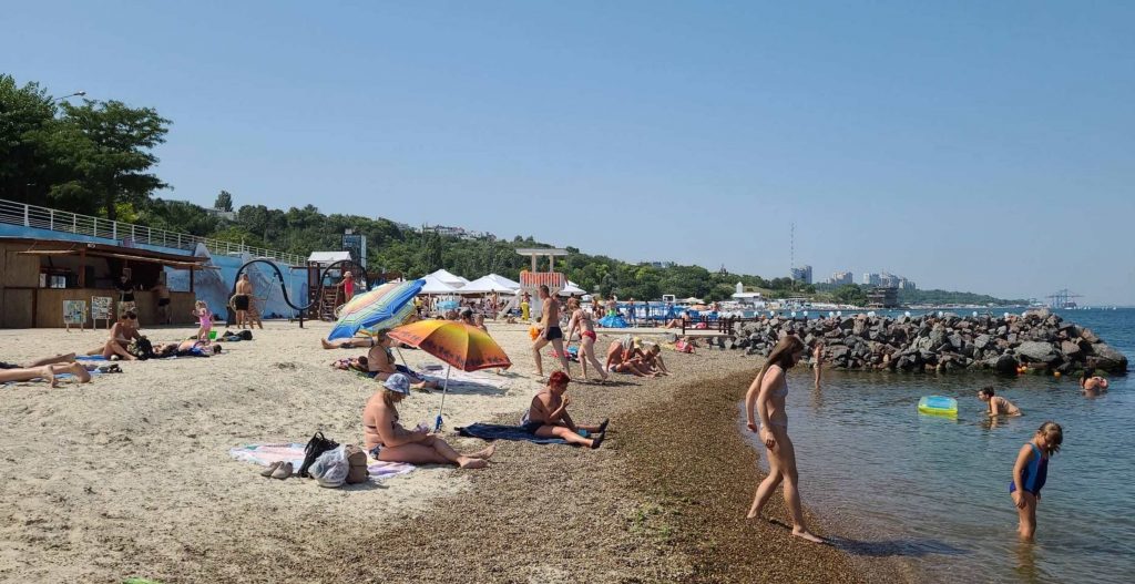 Список пляжів в Одесі 2026: де покупатися, які пляжі відкриті, адреси, локації та маршрути, як проїхати