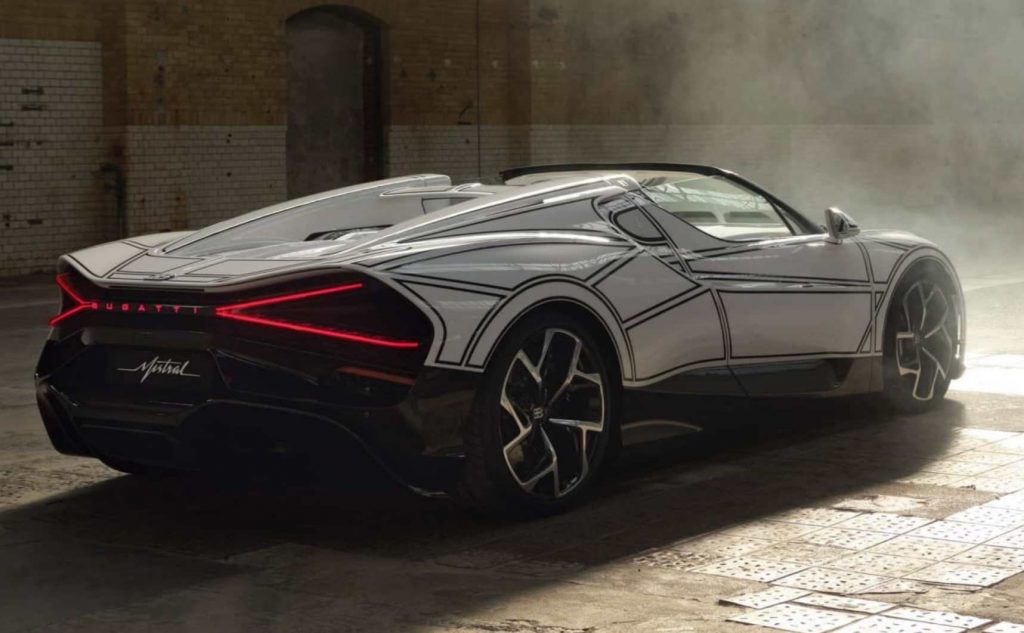 Bugatti з порцеляновим оздобленням: рідкісний W16 Mistral Blanc Éternel презентували офіційно