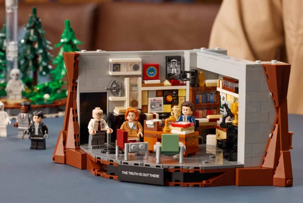 LEGO випустить «Секретні матеріали» на 1478 деталей і вісім мініфігурок: що відомо про конструктор для фанатів серіалу