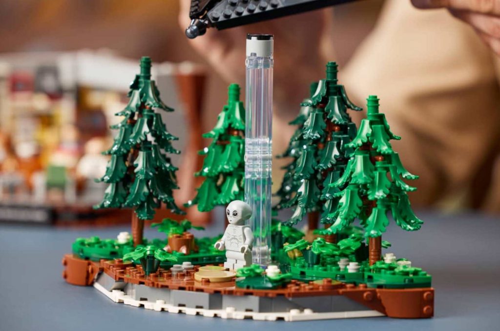 LEGO випустить «Секретні матеріали» на 1478 деталей і вісім мініфігурок: що відомо про конструктор для фанатів серіалу