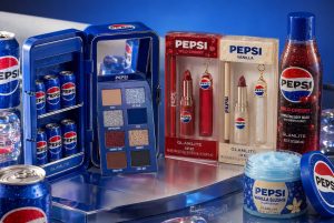 Pepsi та Glamlite випустили палетку тіней, набори для губ, гель і скраб за ціною від $12. Дізнайтеся, що увійшло до нової косметичної колекції.
