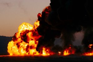 СБУ атакувала аеродром «Саки» у Криму: під ударом ангари з Су-30 і Су-30СМ. Відомі перші деталі ураження цілей.