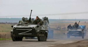 У Держдумі РФ заявили про війну до західних кордонів України. У Росії водночас зростає кількість запитів про мобілізацію та способи уникнути призову.