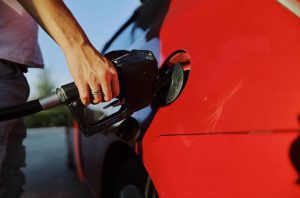 Ціни на пальне 13 серпня: WOG підвищив дизель на 1 грн/л, а бензин і газ не змінилися. Дивіться актуальні ціни OKKO, WOG, SOCAR та «Укрнафти».