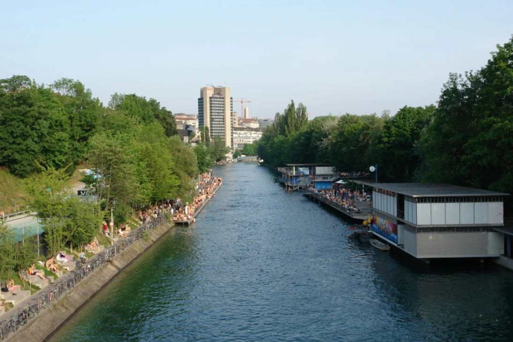 Безкоштовні пляжі та водойми Європи: куди поїхати на літній відпочинок, 8 мальовничих місць для туристів