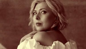 Померла художниця Дарія Альошкіна у віці 44 років. Розповідаємо про майстриню витинанки, її творчість, міжнародні проєкти та мистецький спадок.