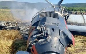 На Сахаліні Ан-3 із п'ятьма парашутистами та двома членами екіпажу аварійно сів у полі після займання двигуна і згорів. Подробиці інциденту.