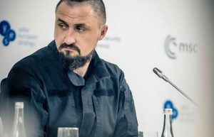 Зеленський звільнив Олександра Камишіна з посади позаштатного радника зі стратегічних питань. Камишін продовжить роботу в оборонній сфері.